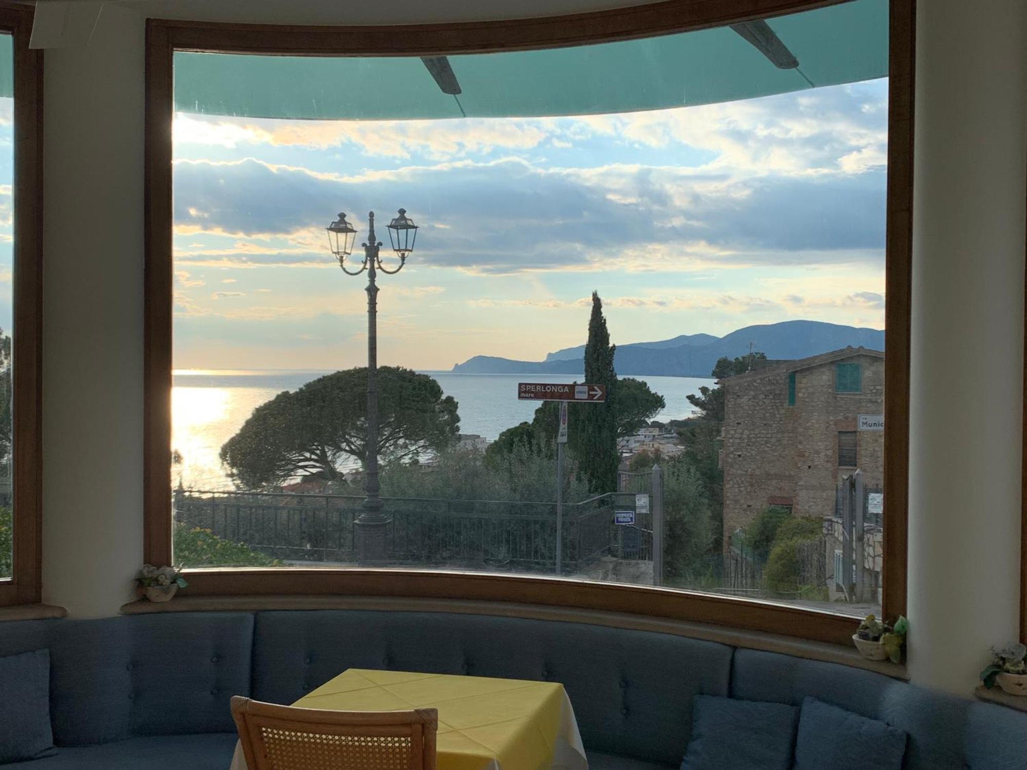 La Conchiglia Hotel Sperlonga Exterior photo